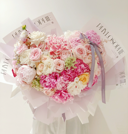 XXL Premium Bouquet - Florist Choice Pink/White Colour Tone