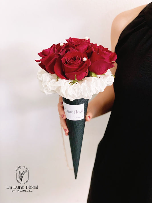 「Only You」Ice cream Design Bouquet (6 stk red rose）