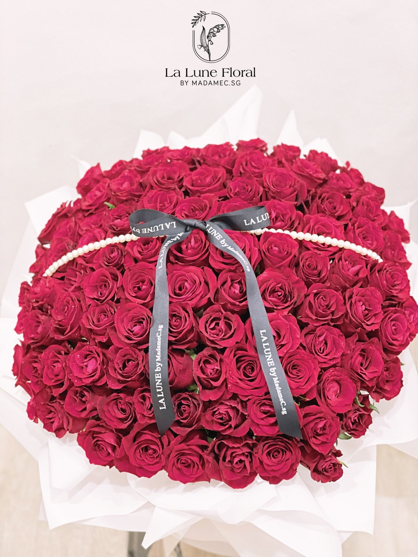 Classic Red Roses Bouquet (99 stk)