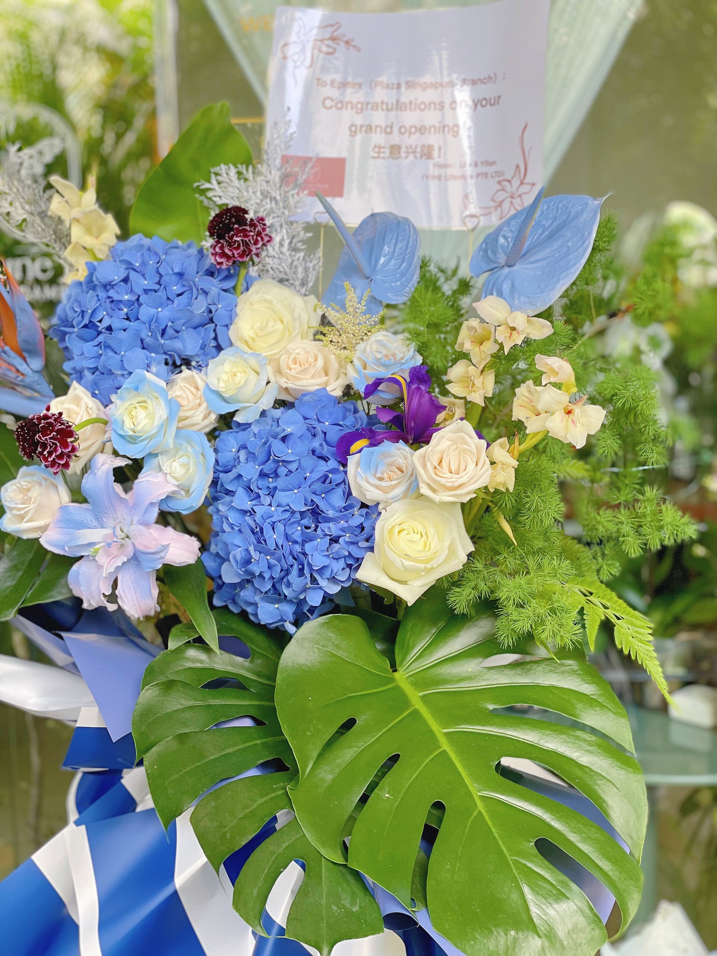 Bespoke Flower Stand - Blue & White theme (Premium）
