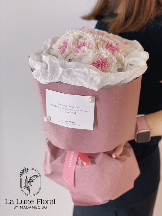 Carnation Bouquet - Chanel style pink（9 stk）